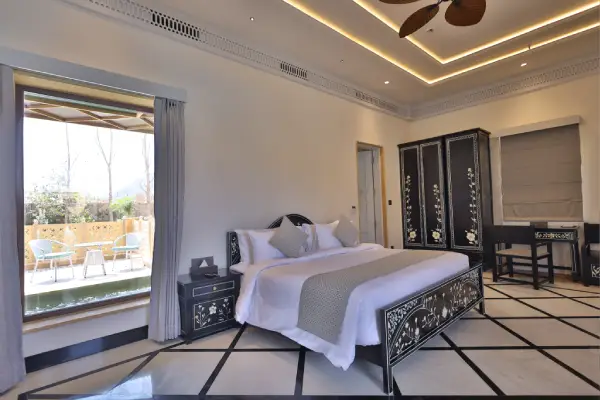 Plunge Pool Room & Villa Room